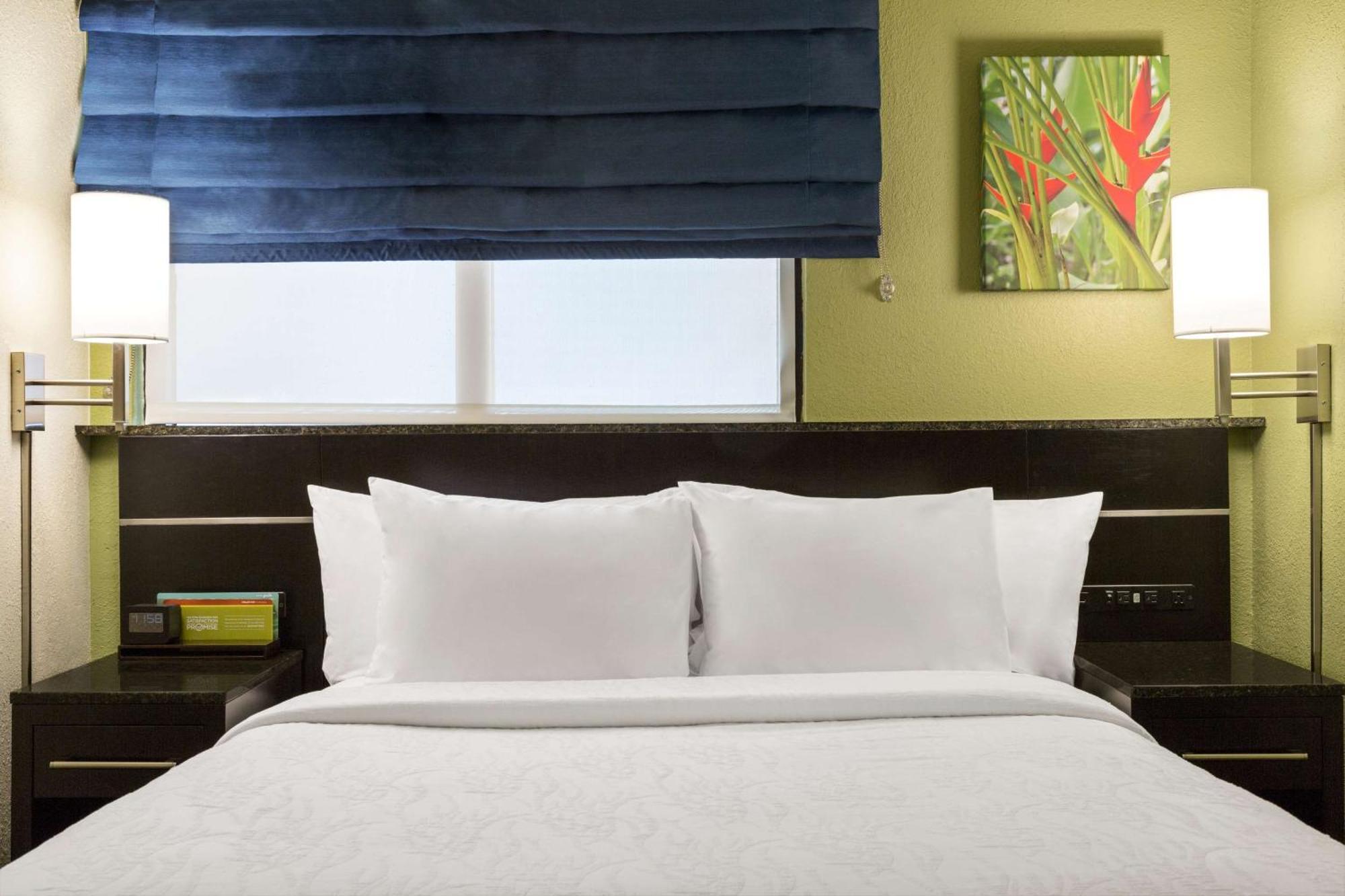 Junior Queen Suite with Sofa Bed