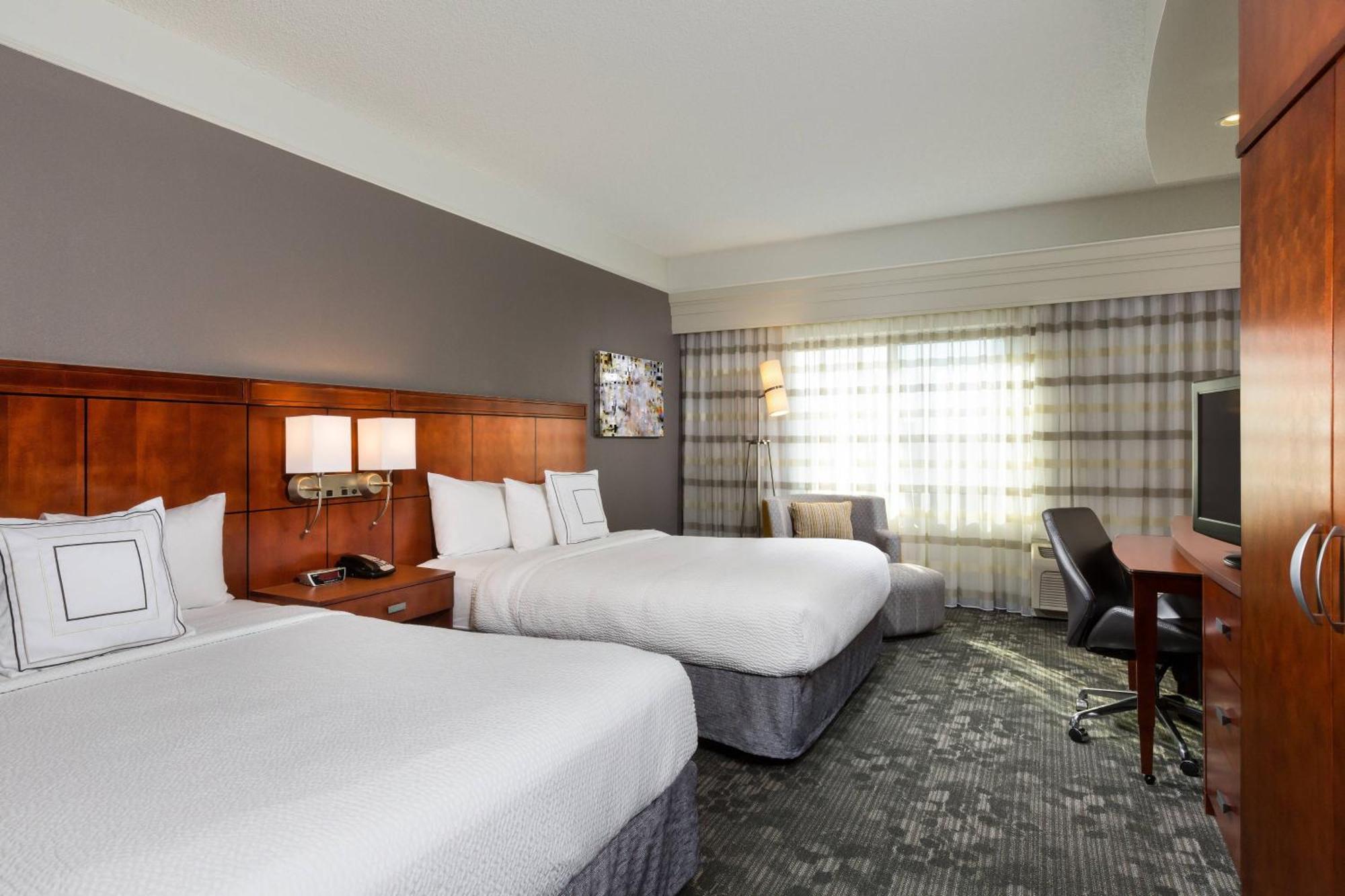 Executive Queen Room with Two Queen Beds