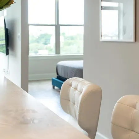 Buffalo Bayou Apartments By Barsala-3