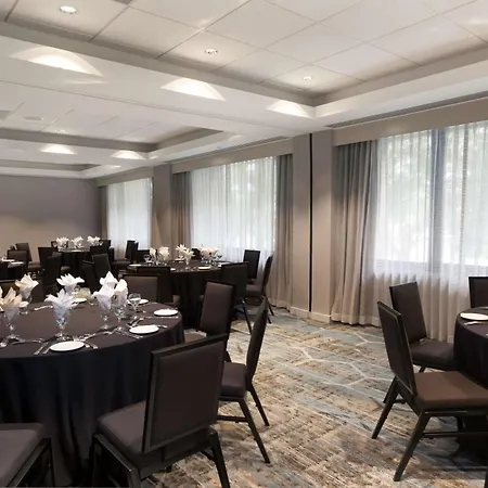 Doubletree By Hilton Hotel & Suites Houston By The Galleria-3
